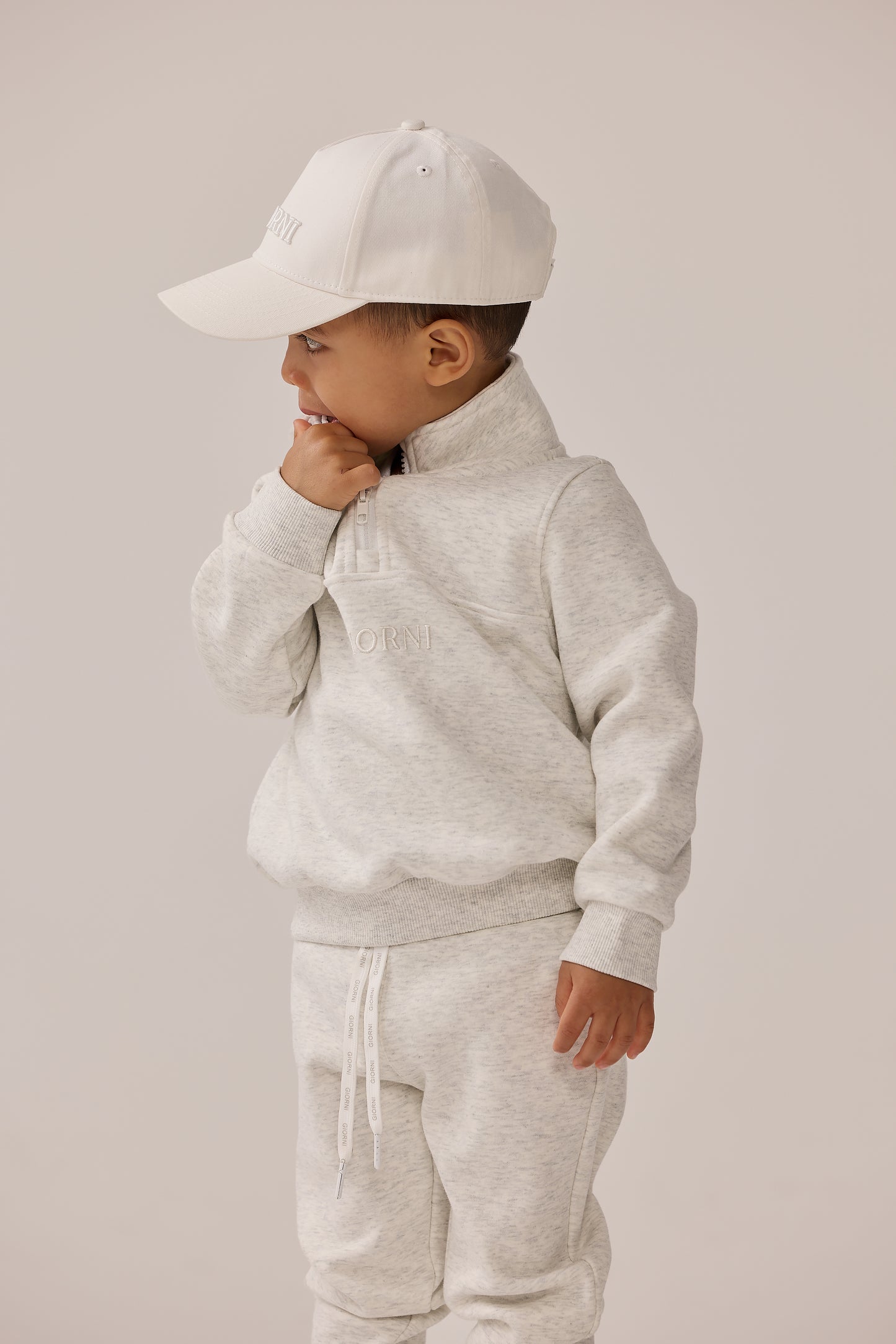 OLIVER JUMPER - WHITE MARLE