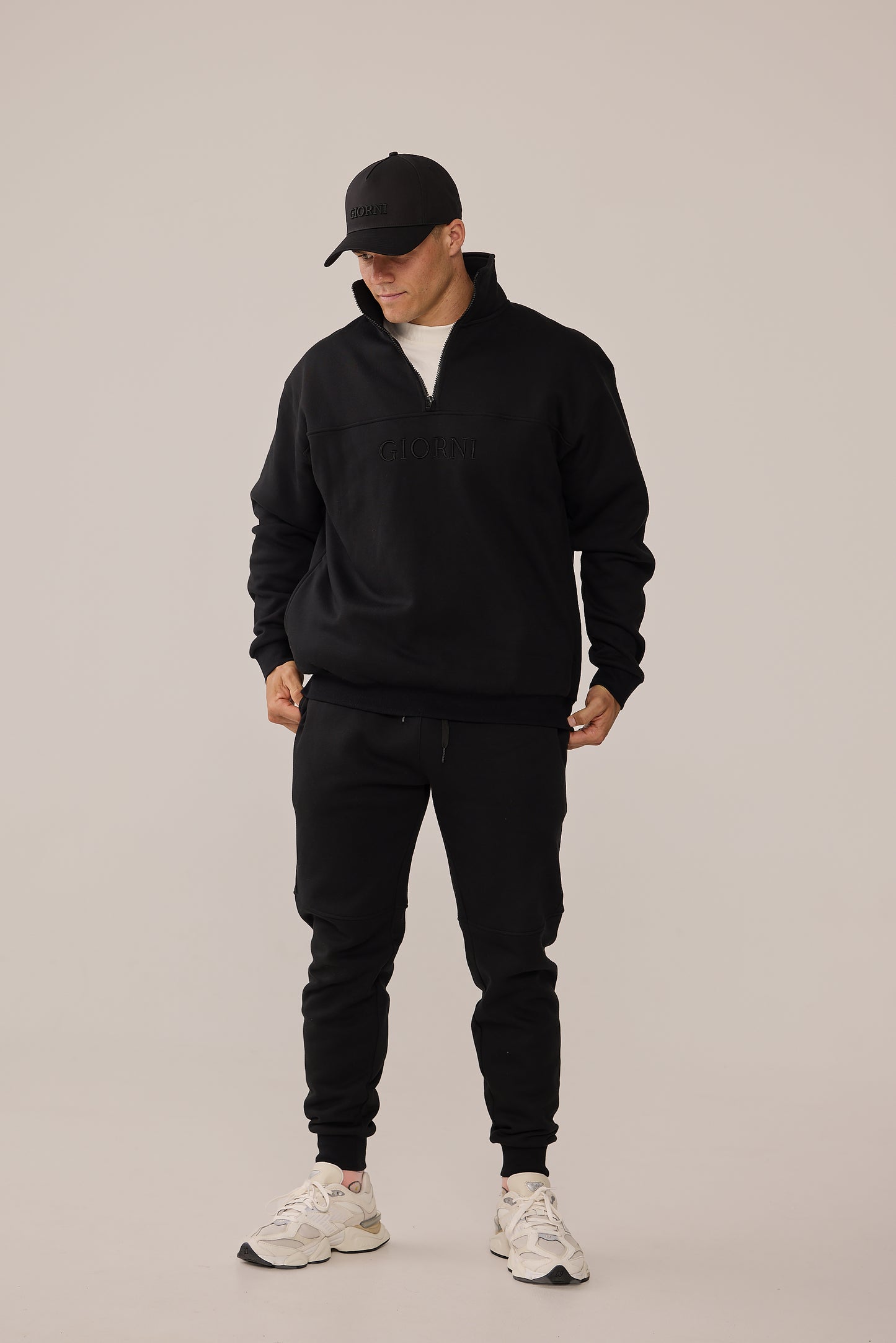 ARCHIE JOGGER - BLACK