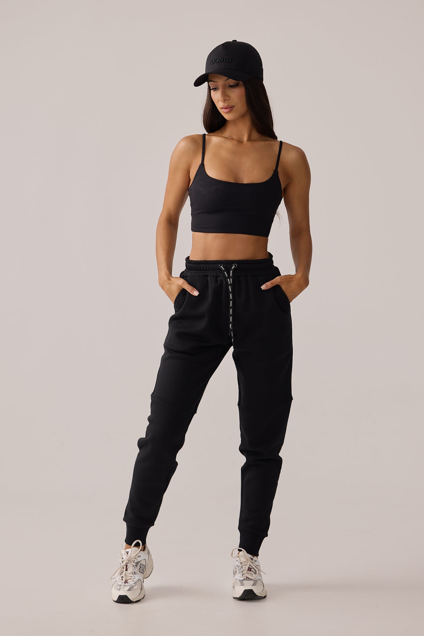 ARCHIE JOGGER - BLACK