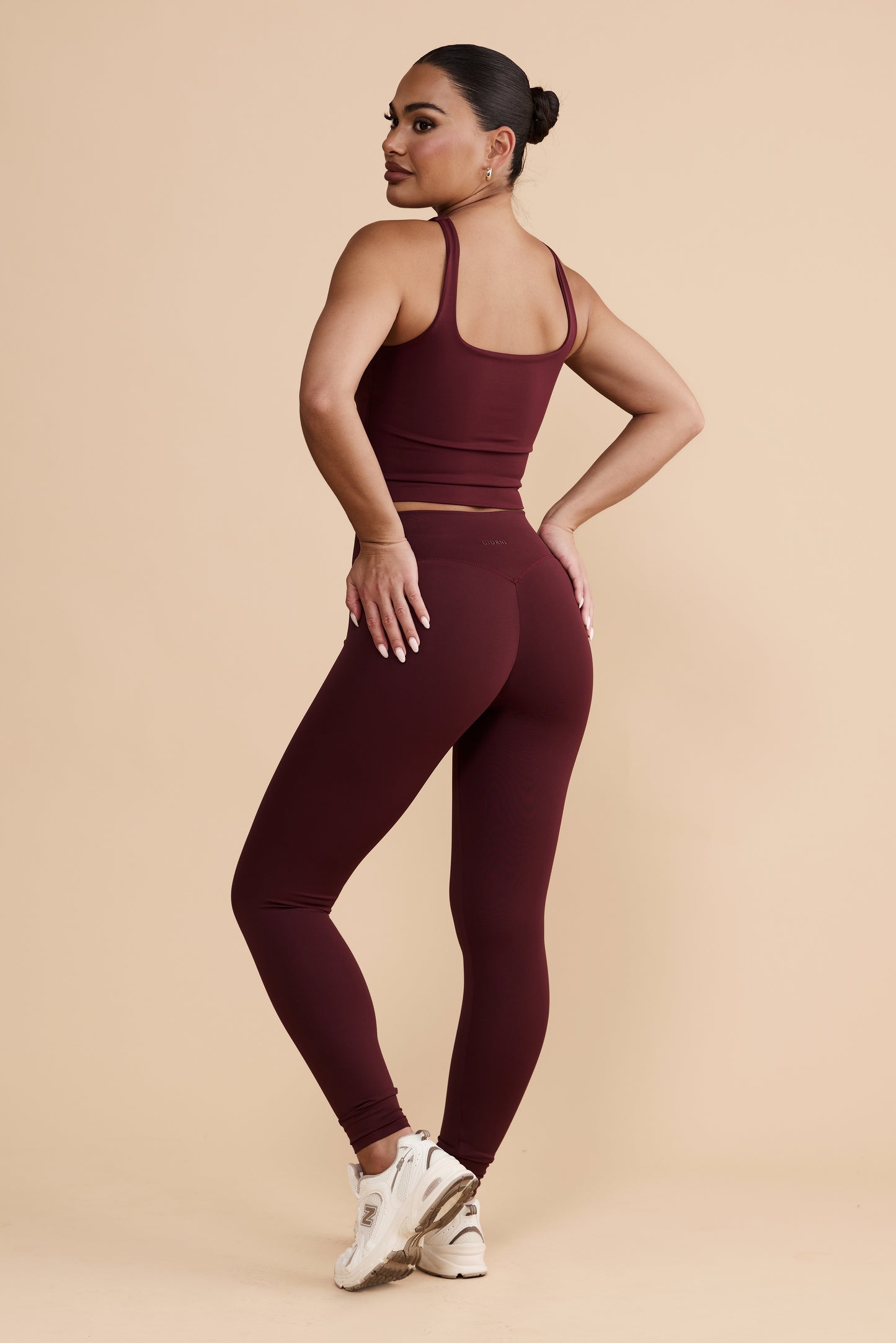 ARIA REVERSIBLE TANK - MERLOT
