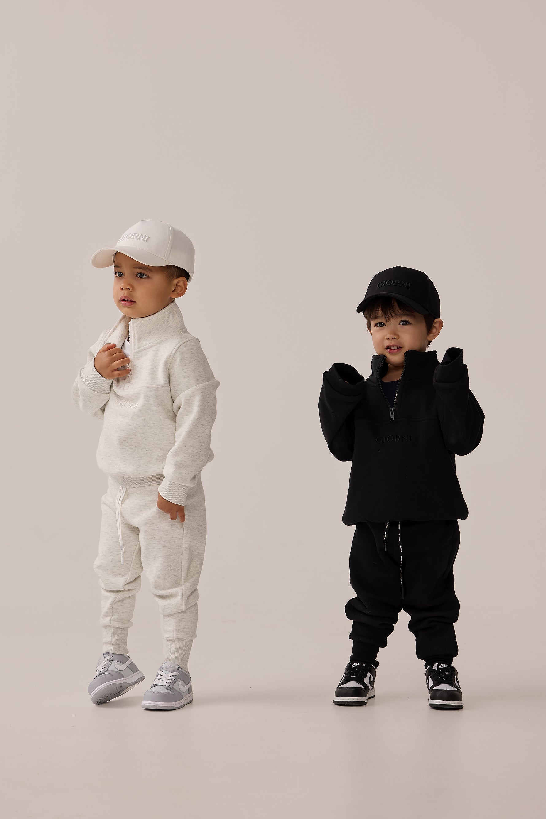 OLIVER JUMPER - BLACK