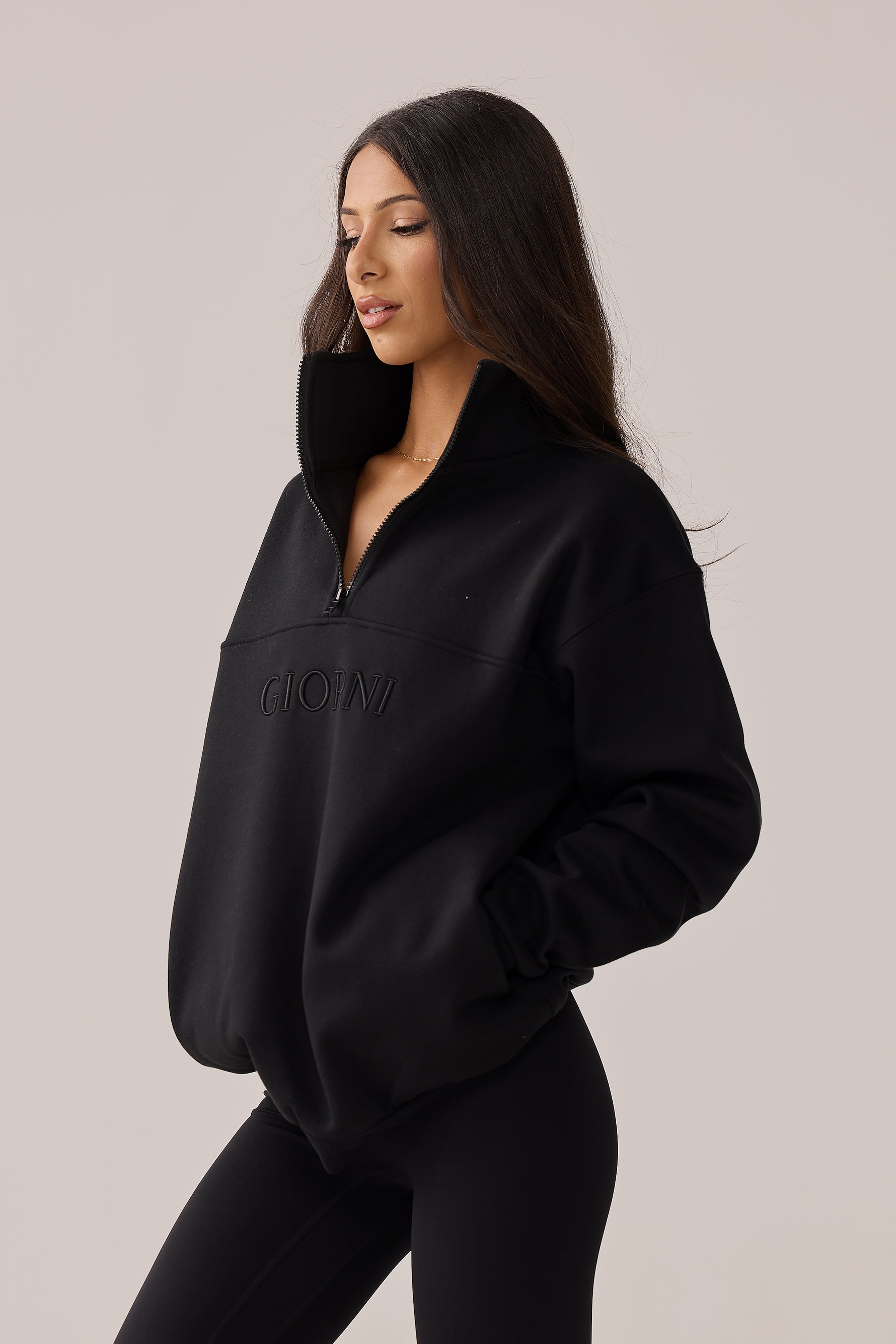 ARCHIE JUMPER - BLACK