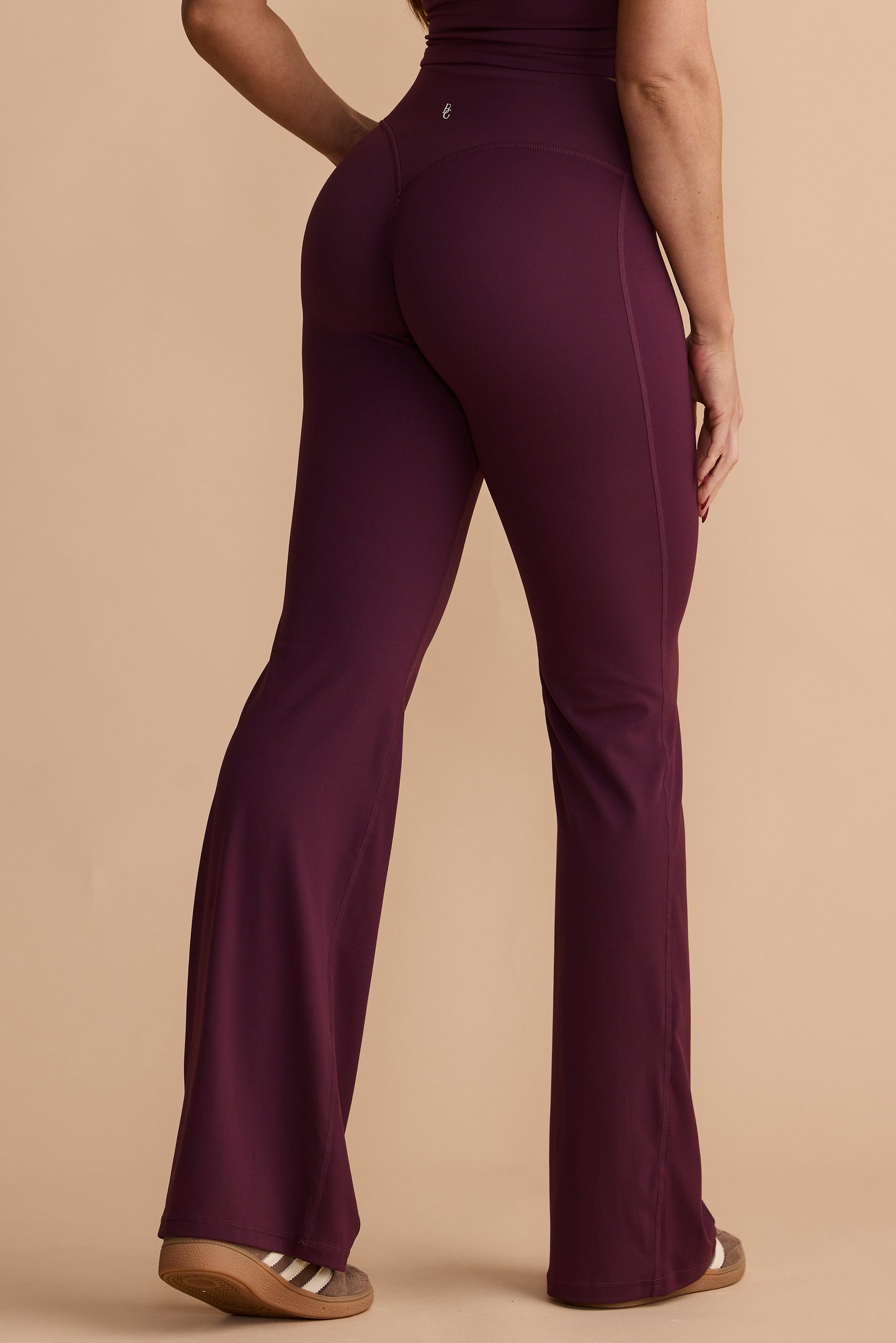 BUTTER INVISIBLE SCRUNCH FLARES